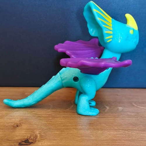 How to Train Your Dragon lot of 2 dragons McDonald's Burger King