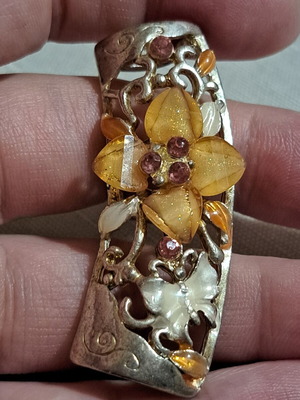 Vintage silver-tone pendant with yellow flower and colorful stones