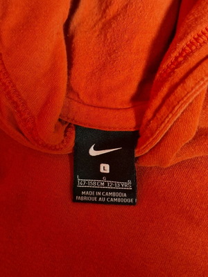 Nike kids red hoodie like new, size L