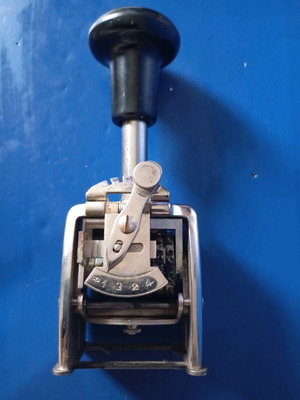Metal numbering stamp used A22