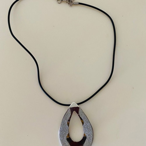 Teardrop necklace in silver tone with rhinestones and black cord new