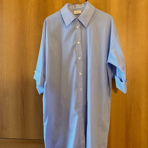 Regalinas long oversized shirt new, white and blue striped