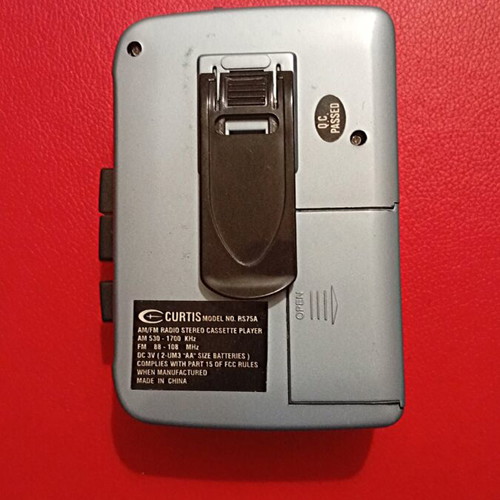 Am-Fm cassette player Curtis used