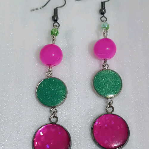 Earrings with liquid glass new, handmade, pink and green