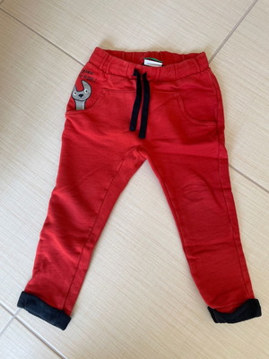 Παντελόνι jogger Benetton μεταχειρισμένο, κόκκινο, μέγεθος 104cm