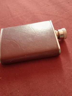 Pocket flask with faux leather new for alcoholic drinks