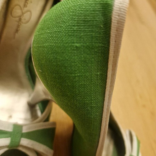 Jessica Simpson peep toe pumps used, size 37, green and white