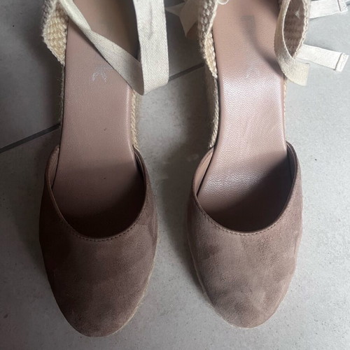 Nak espadrilles like new, beige, size 39