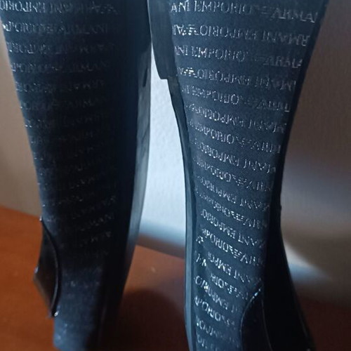 Emporio Armani ballerinas size 38 like new, black with silver details