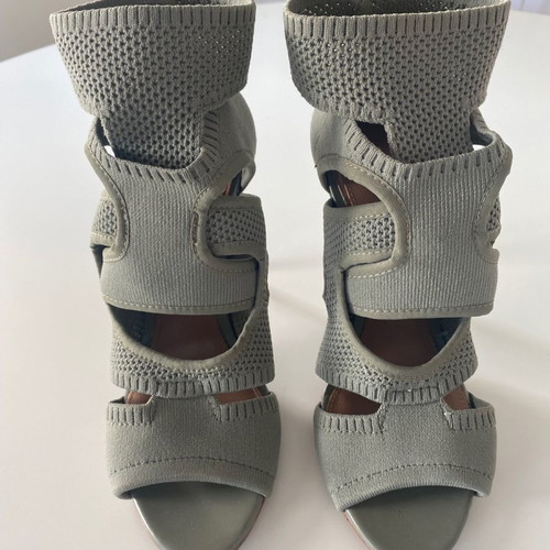 Zara fabric sandals used, size 38, khaki