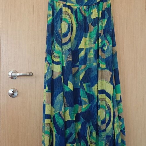 Doca dress size M colorful new