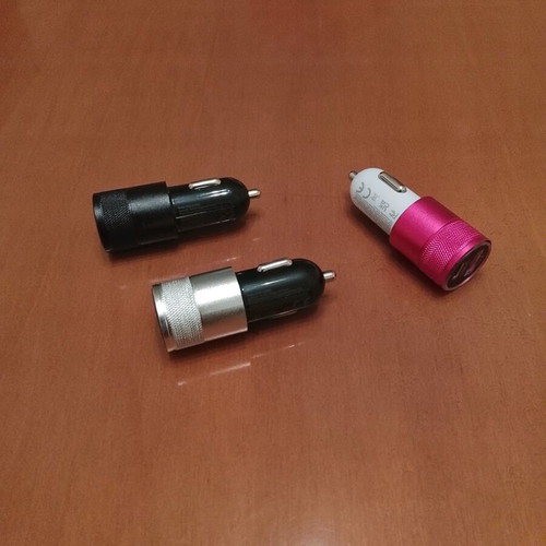 Car chargers new in three colors with USB and type c ports