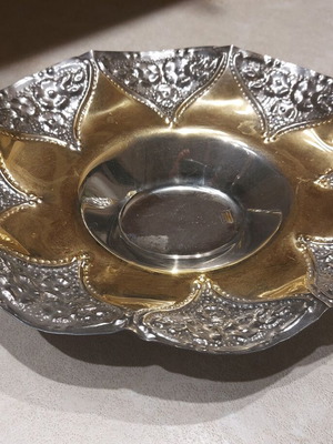 Vintage silver-plated centerpiece with 24k gold details like new