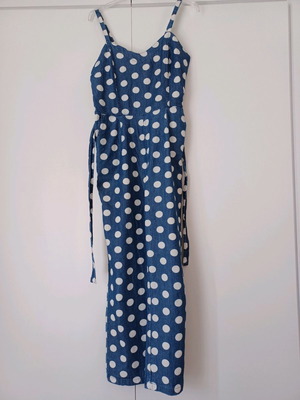 One-piece jumpsuit s-m used in excellent condition