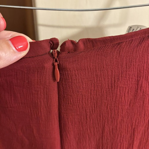 Elie Saab Silk Skirt Burgundy Size Medium Midi like new
