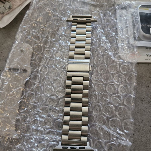 Apple Watch SE model A2352 used with accessories