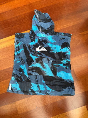 Παιδική πετσέτα πόντσο Quiksilver hoody towel μεταχειρισμένη μέχρι 8 ετών