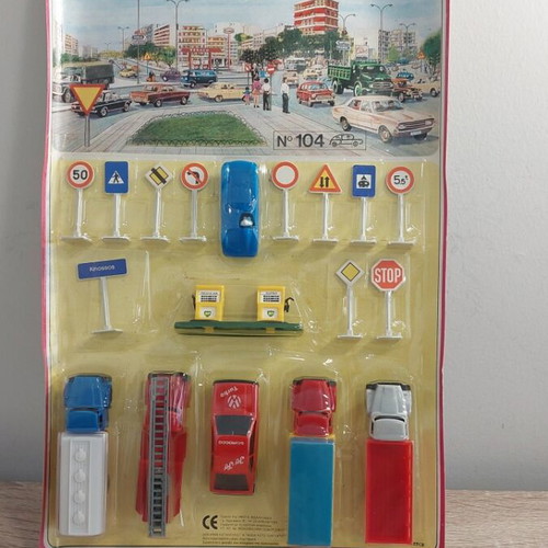 Joy Toy 104 car set new, pack of 12 cards