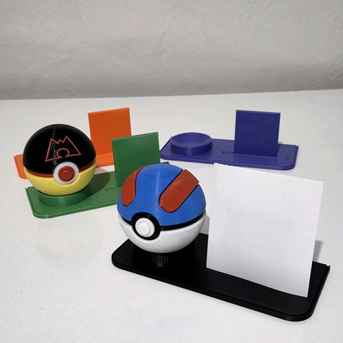 Pokball and Pokmon card stand made to - 9,00 - Vendora.cy Pokball and Pokmon card stand made to - 9,00 - Vendora.cy