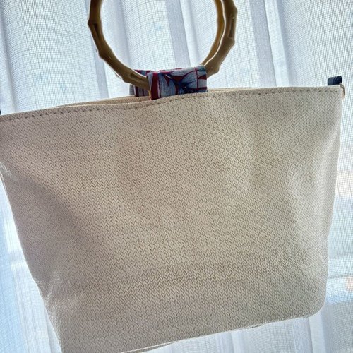 Summer bag new with horn handles and shoulder strap beige