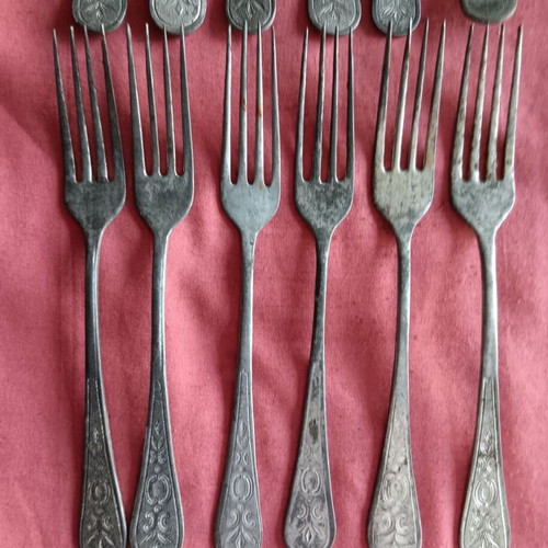 Vintage collectible forks set of 12 used with designs