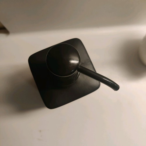 IKEA kitchen soap dispenser used with faulty pump