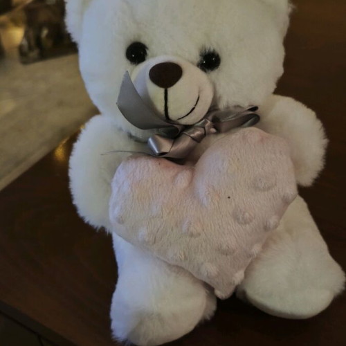 Various stuffed toys like new in excellent condition