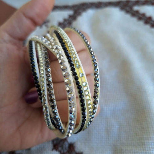 Multilayer bracelet used white with rhinestones