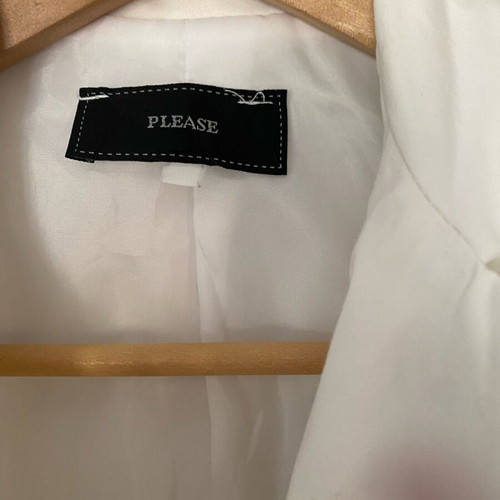 Please women's jacket white, fitted, like new, size XS