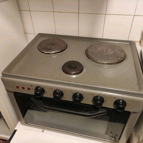 Pitsilos Electric Oven 42lt with 3 Hotplates used