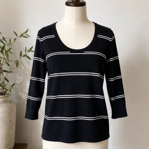 H&M black blouse with white stripes like new, 3/4 sleeves, size XXXL