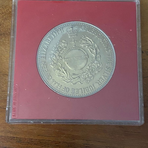Collectible coin 1977 like new