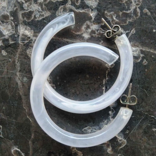 Vintage earrings hoops with milky texture like new
