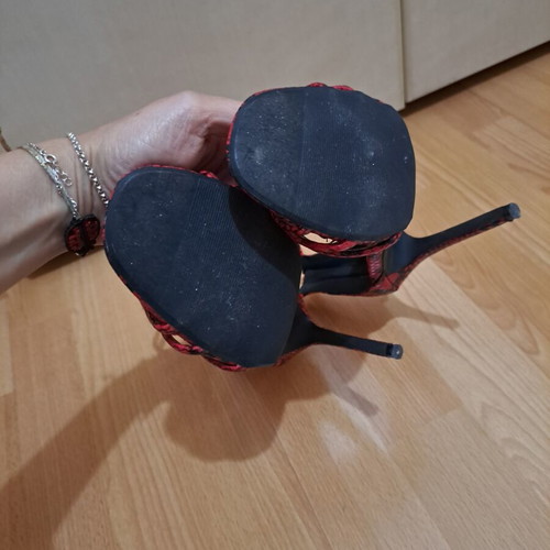 Missguided red snake print sandals like new, size 38