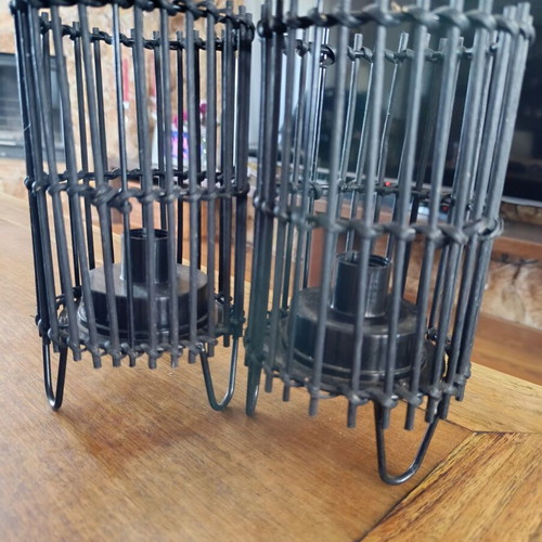 Set of 2 vintage battery table lamps