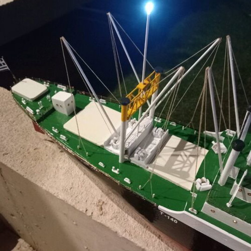 RC American Scout used wooden cargo ship scale 1/110