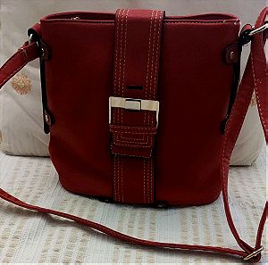 Κόκκινη τσάντα καινούργια