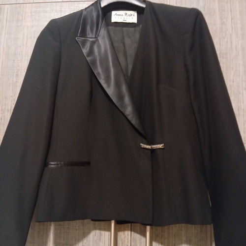 Anna Riska Glamour evening jacket Large used, black with satin details