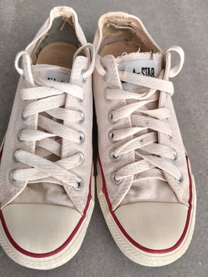Παπούτσια Converse All Star γυναικεία μεταχειρισμένα, μέγεθος 37