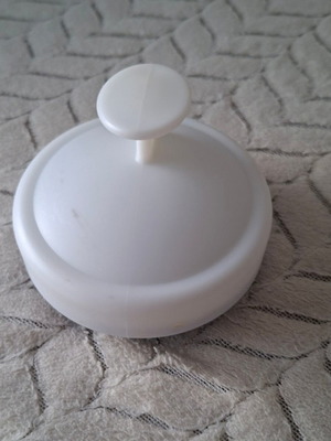 Silicone scalp massager and shampoo brush white/black
