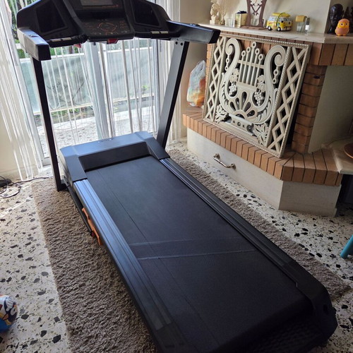 Kettler Alpha Run 600 treadmill like new