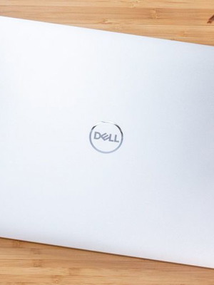Dell Precision 5540 Mobile Workstation Laptop μεταχειρισμένο i9-9880H 32GB 512GB Nvidia Quadro