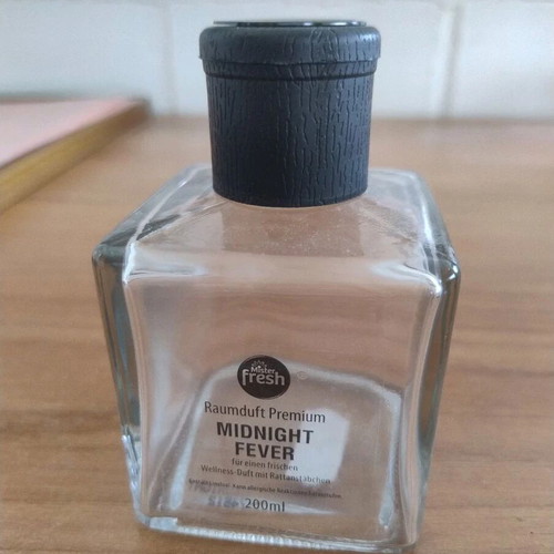 Glass bottle used, empty 200 ml for essential oils and aroma sticks