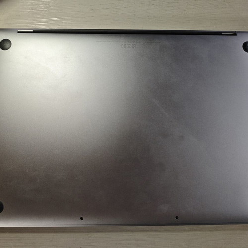 MacBook Pro 2018 15" like new, 32GB RAM, Intel Core i9, Radeon Pro Vega 20, 1TB SSD
