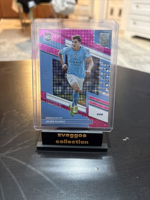 Julian Alvarez RC Donruss Elite FIFA 2022-23 Manchester City розова карта като нова