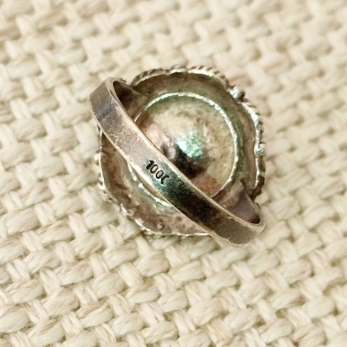 Silver vintage ring stamped 100 with turquoise stone in very good condition