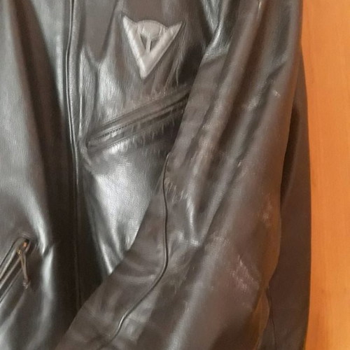 Dainese leather jacket used, size 50, with protectors