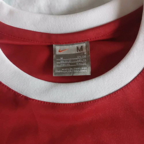 Nike vintage t-shirt new, size Medium, red and white