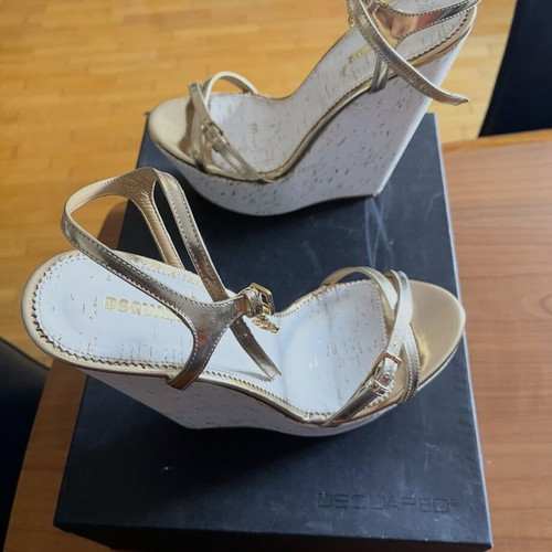 Dsquared2 platform sandals new, size 40, white multicolor