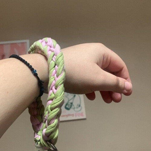 Knitted Hand Chain for Mobile with Attachment, New, Pink and Green